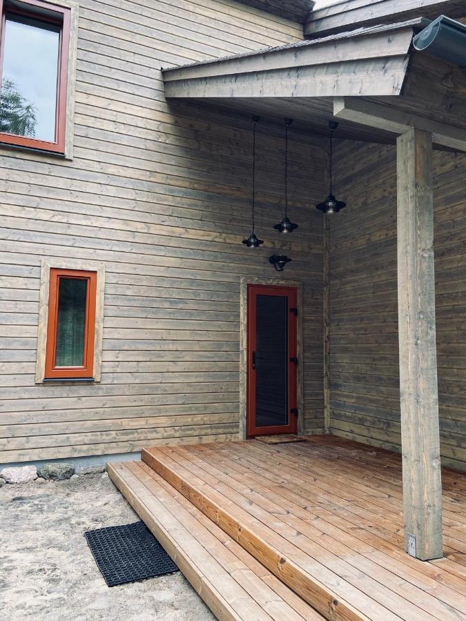 Roze Guest Houses Sklandas Bernati Ngoại thất bức ảnh