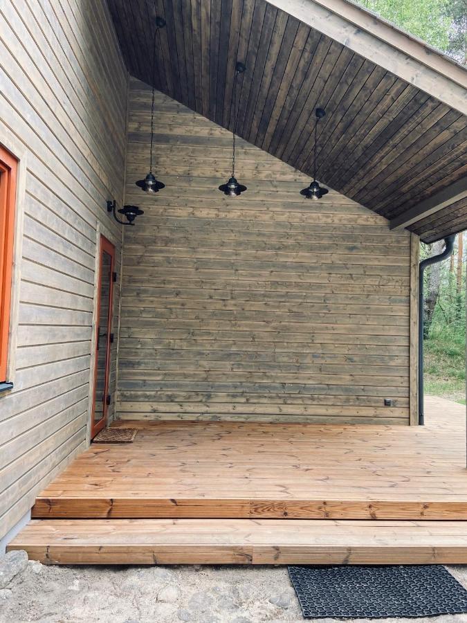 Roze Guest Houses Sklandas Bernati Ngoại thất bức ảnh