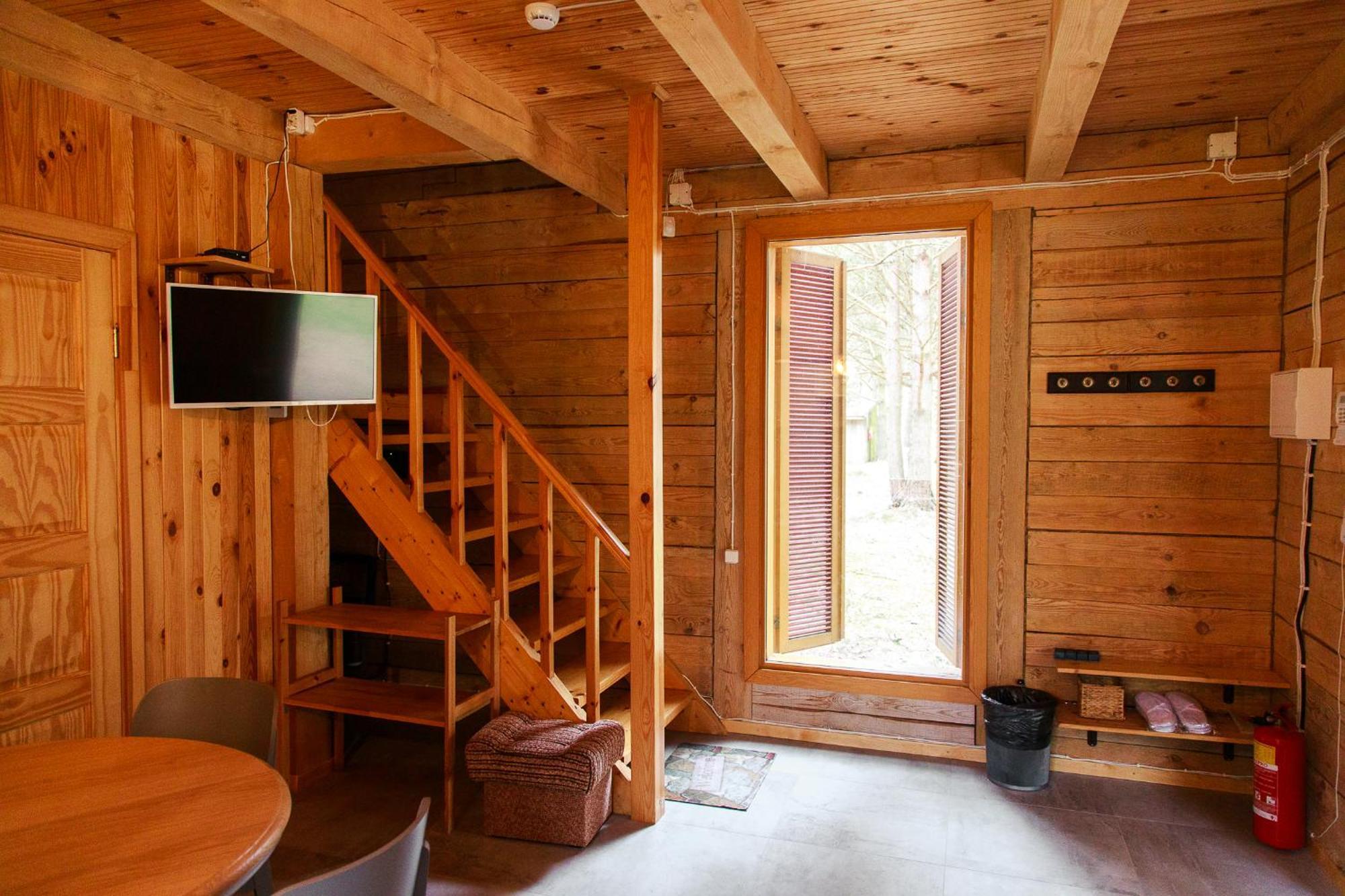 Roze Guest Houses Sklandas Bernati Ngoại thất bức ảnh
