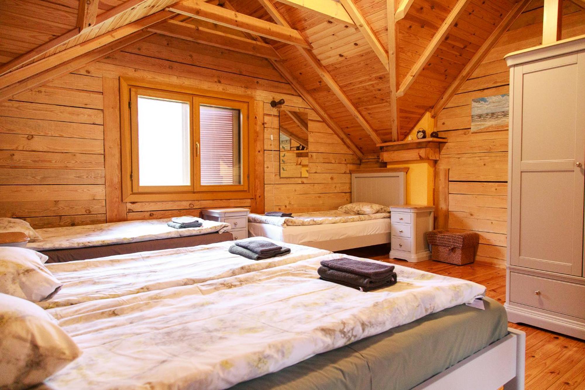 Roze Guest Houses Sklandas Bernati Ngoại thất bức ảnh