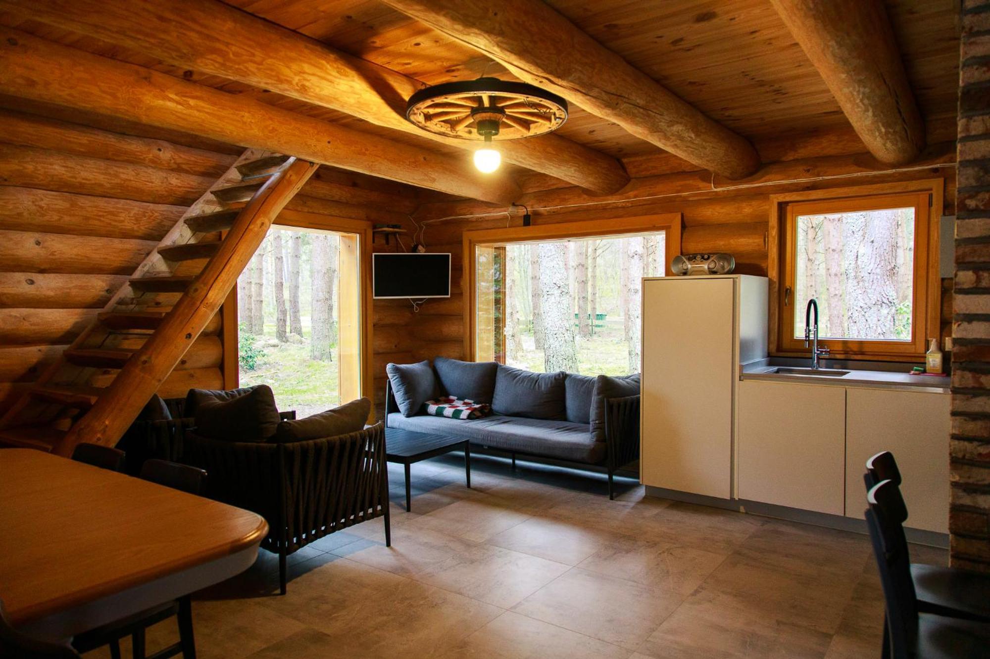 Roze Guest Houses Sklandas Bernati Ngoại thất bức ảnh