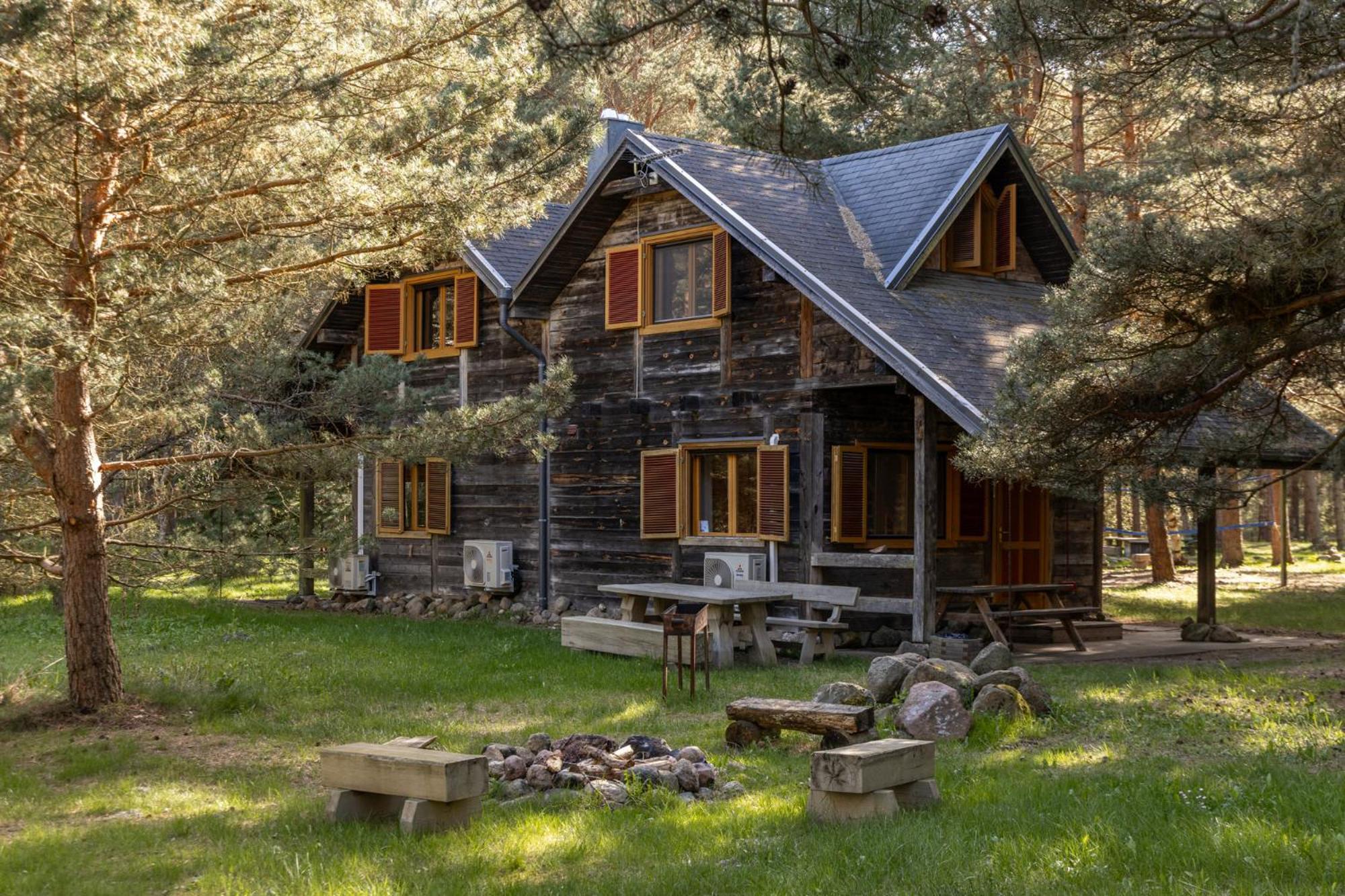 Roze Guest Houses Sklandas Bernati Ngoại thất bức ảnh
