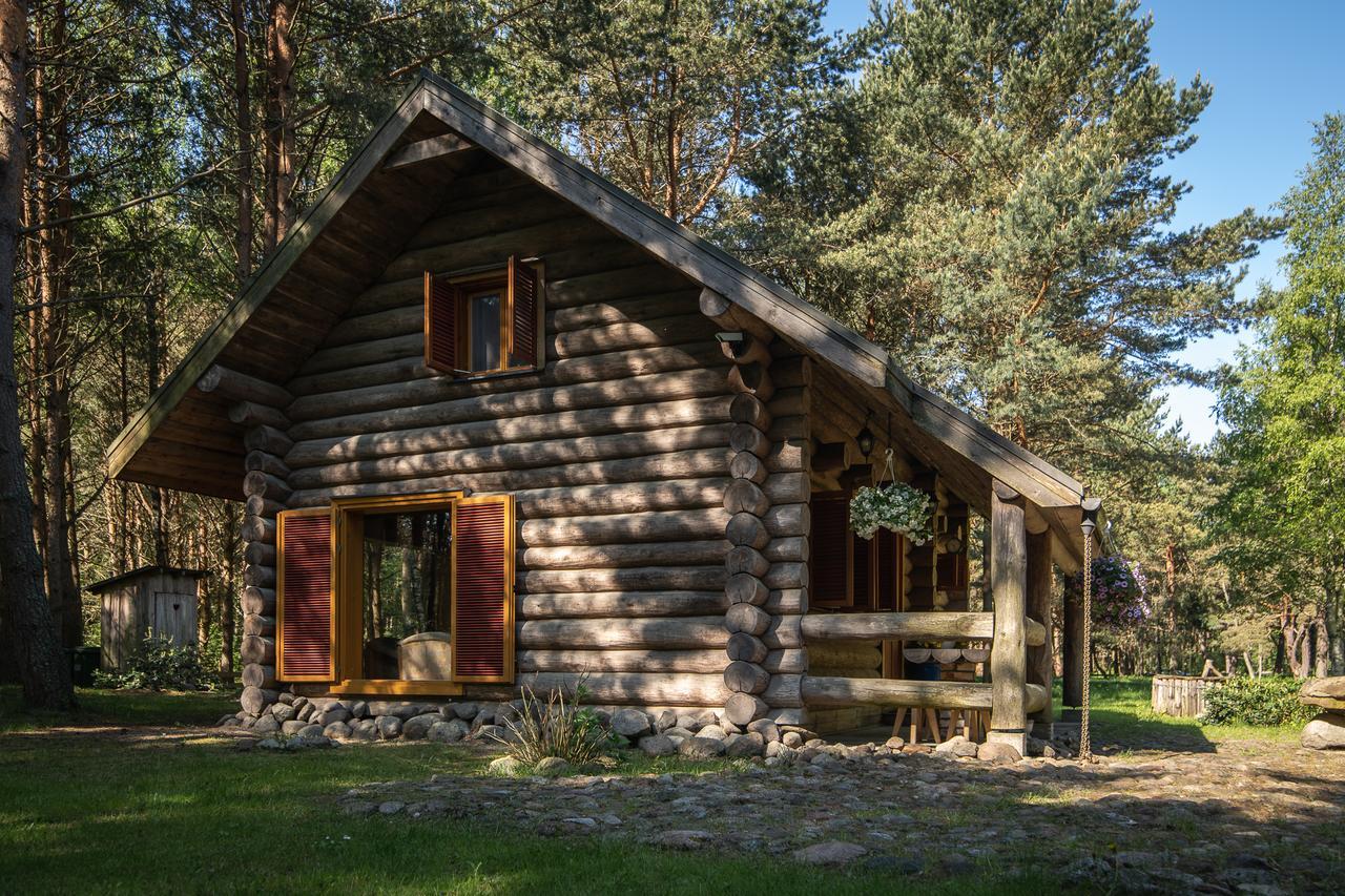 Roze Guest Houses Sklandas Bernati Ngoại thất bức ảnh